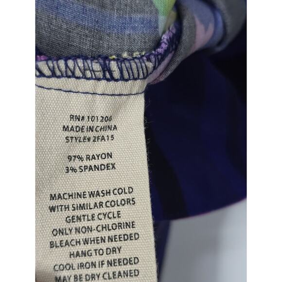 Soft Surroundings Womens Mignon Colorful Top S Pullover 3/4 Sleeve Floral Stripe - Picture 5 of 6